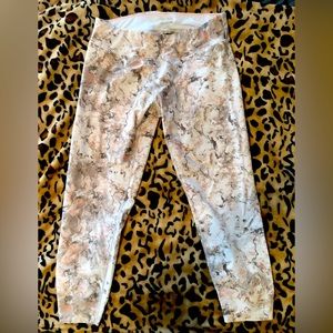 Calvin Klein Marble Calf Length leggings
